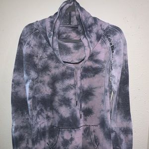tie dye pull over